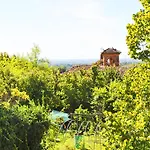 Holiday home In Astigiana Hills With Wine & Views Moncucco Torinese