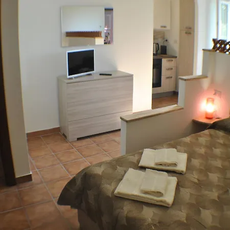 In Astigiana Hills With Wine & Views 別荘 *